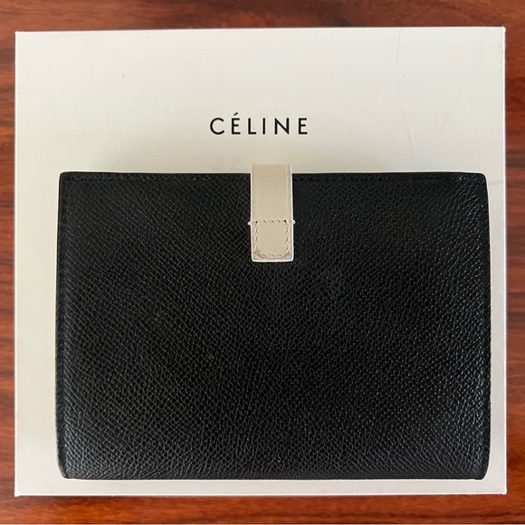 Celine bicolor strap walllet, size medium - Picture 2 of 5